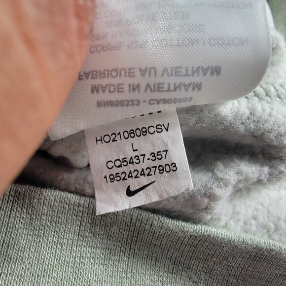 Nike Adults Large Green Pullover Sweater Mesa Arizona 1 - 3 2022 CQ5437-357 - Picture 6 of 11